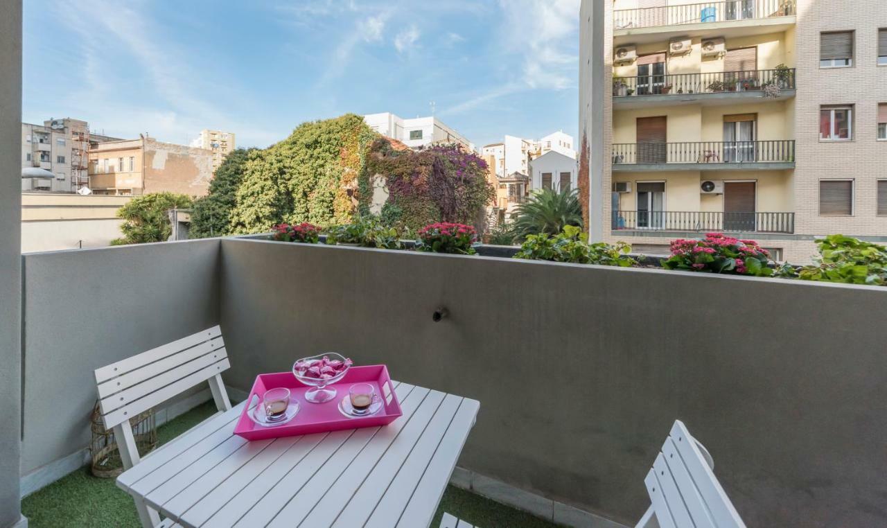 Green Apartment-City Centre Cagliari Eksteriør billede