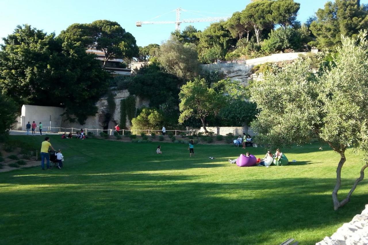 Green Apartment-City Centre Cagliari Eksteriør billede